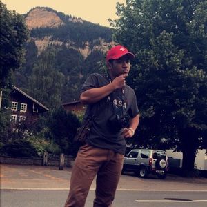 Meet your Posher, Mark